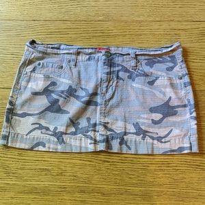 2 for $5 Mossimo Mini Camo Skirt Sz 11 Stretchy